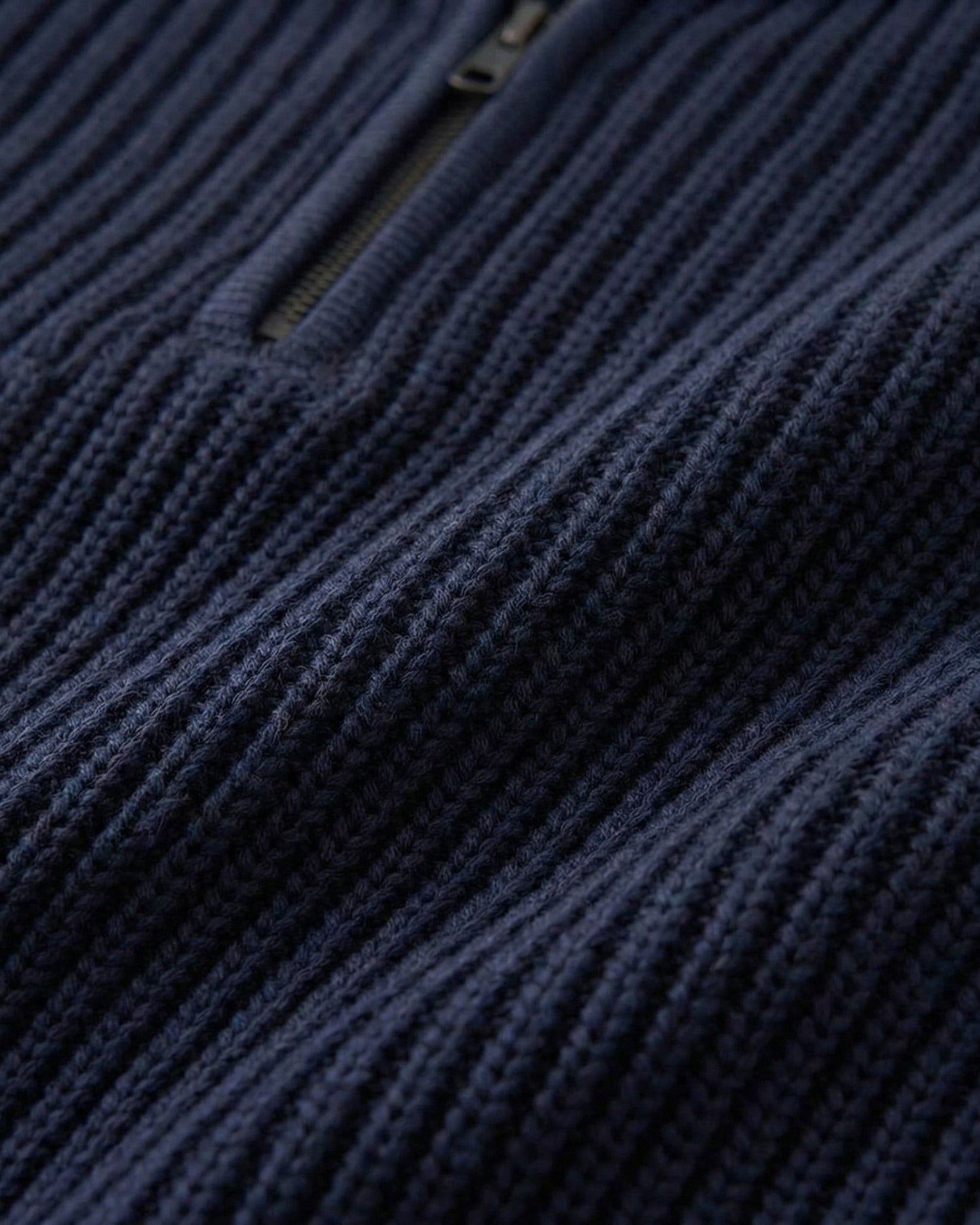 ROYAL BLUE KNITTED ZIPPER